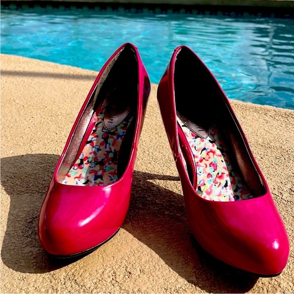 Madden Girl 3 pairs of heels pumps Barbie, hot pink, Blue - Picture 4 of 10